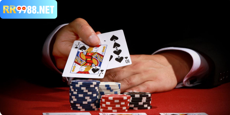 Cách chia bài cùng lượt đặt vốn nhanh dễ hiểu